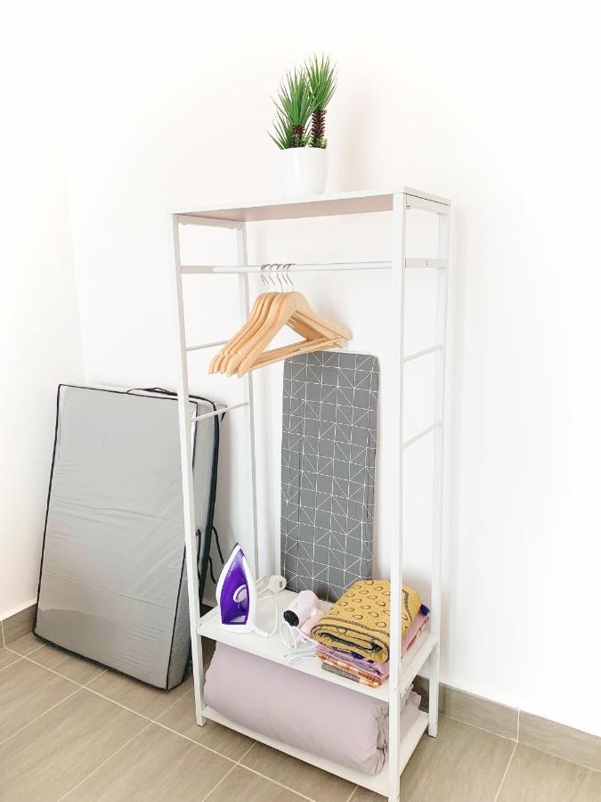 Netflix Two Bedroom Troika 182 Homestay *